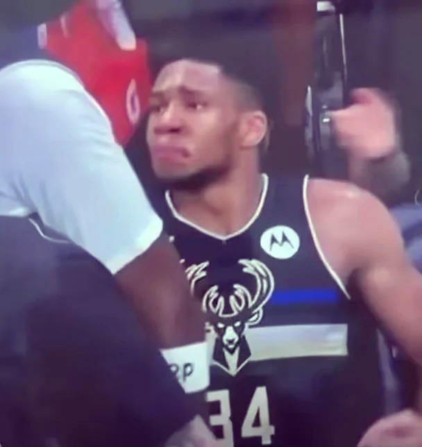 巴特勒在雄鹿比赛中反败为胜，领先优势明显引发热议！的简单介绍