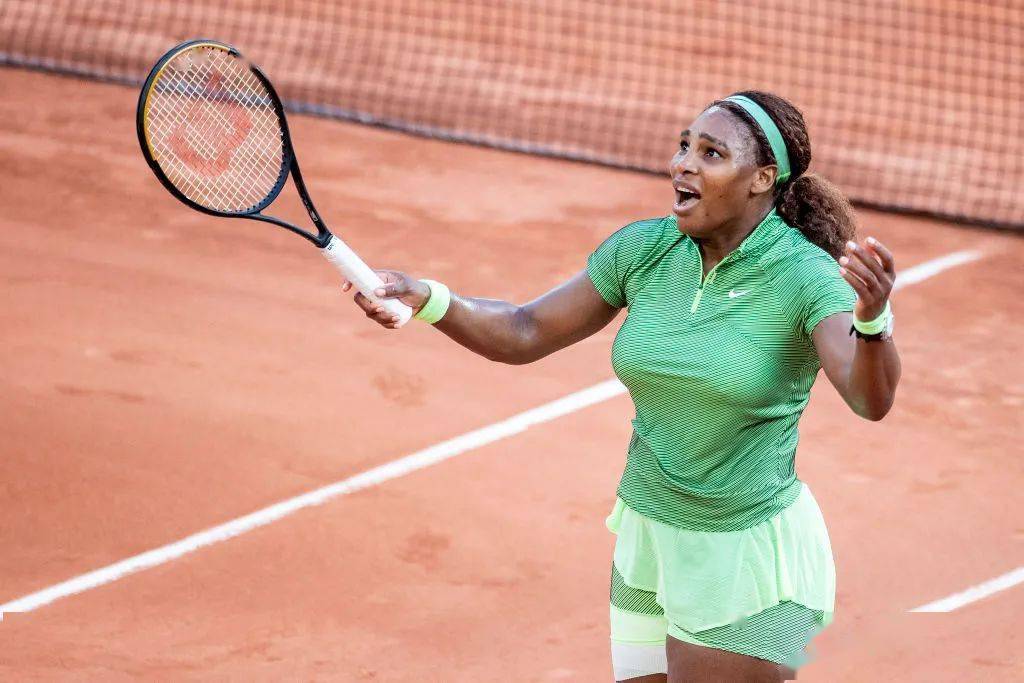 关于阿扎伦卡与50激战澳大利亚队分钟，领先优势明显胜负难料！，JackeyLove焦点对战引发球迷热议的信息